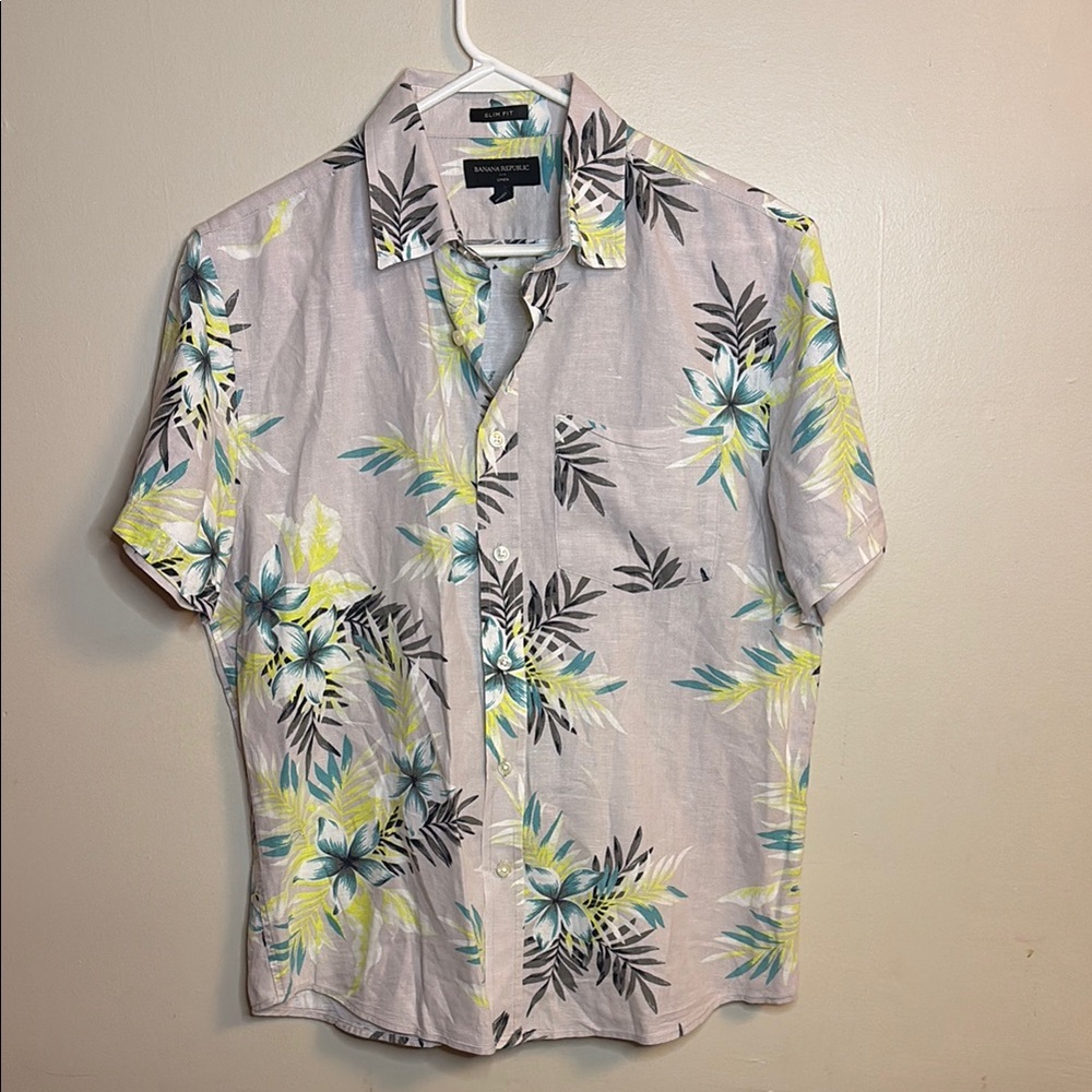 Banana Republic Gray and Yellow Casual Button Down Shirt - Picture 1 of 5
